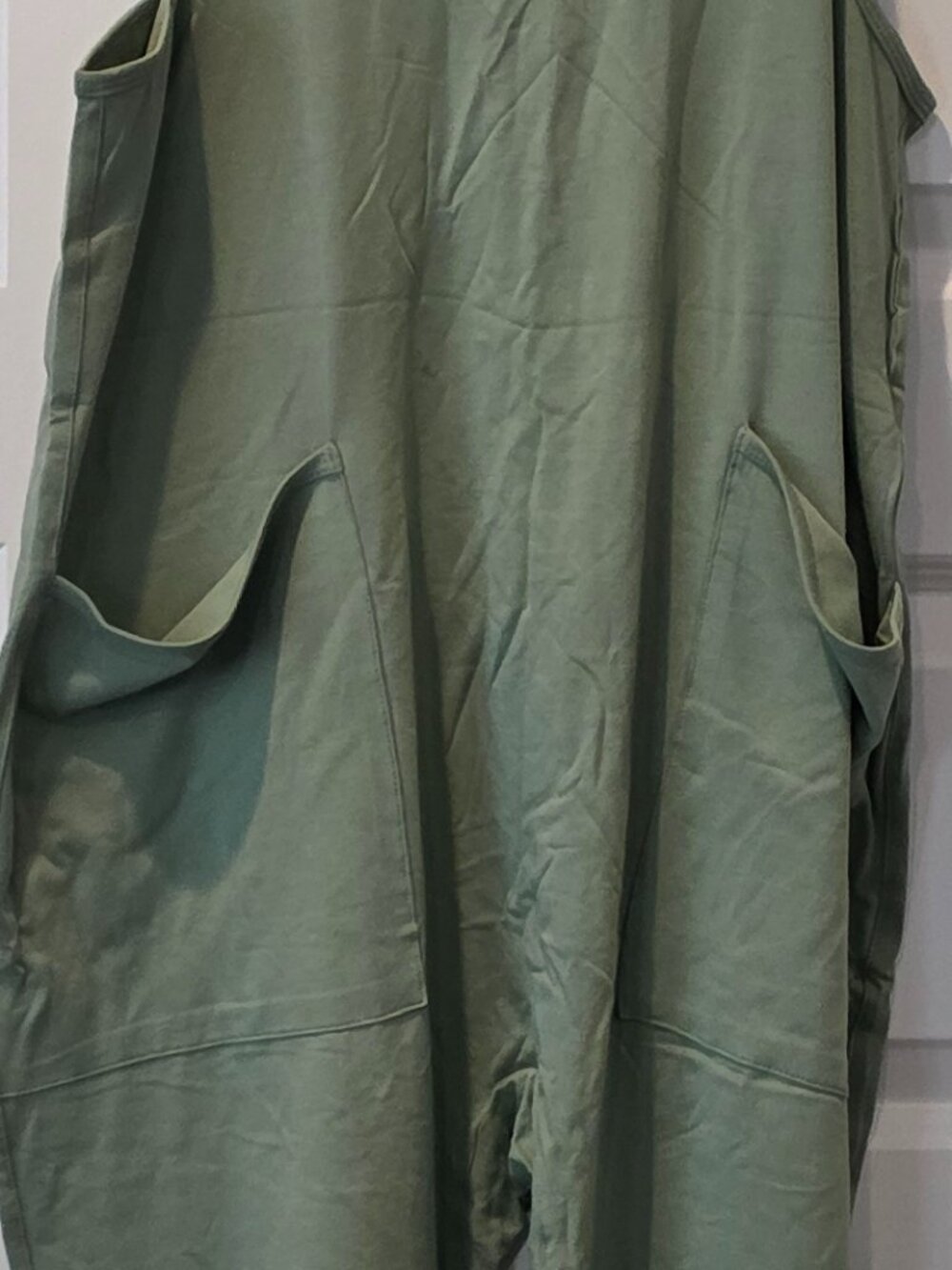 New: Oufeiya Spaghetti Strap Sleeveless Jumpsuit - Picture 11 of 13